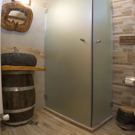 Chateau Erkech Triple Pensión Kozichino