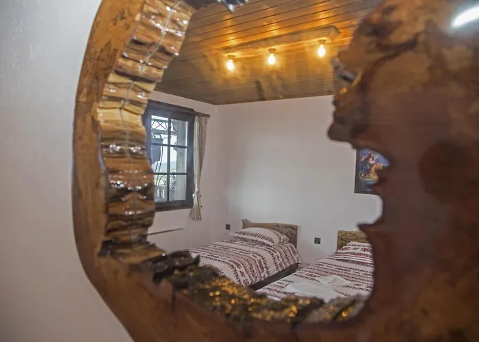 Chateau Erkech Triple Maison d'hôtes Kozichino