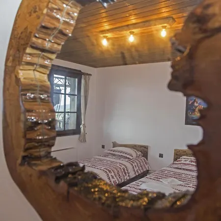 Chateau Erkech Triple Vendégház Kozichino